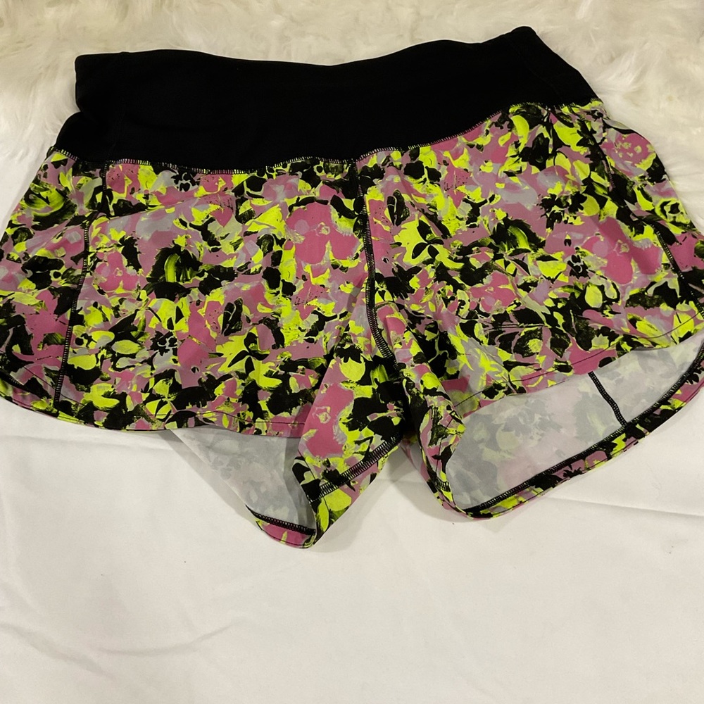 Lululemon Speed Up Lined Running Shorts Size 8